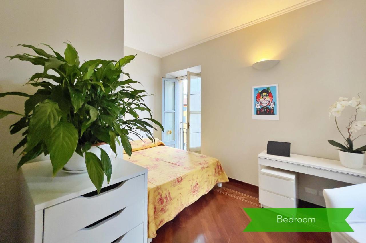 Apartment Chic 1bdr With Shared Terrace Steps From Duomo By Rentopolis Milan